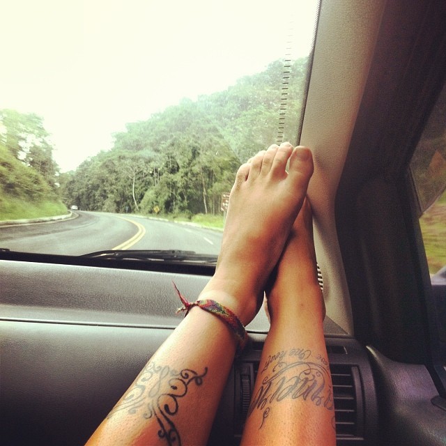 Gabriela Mendes Feet