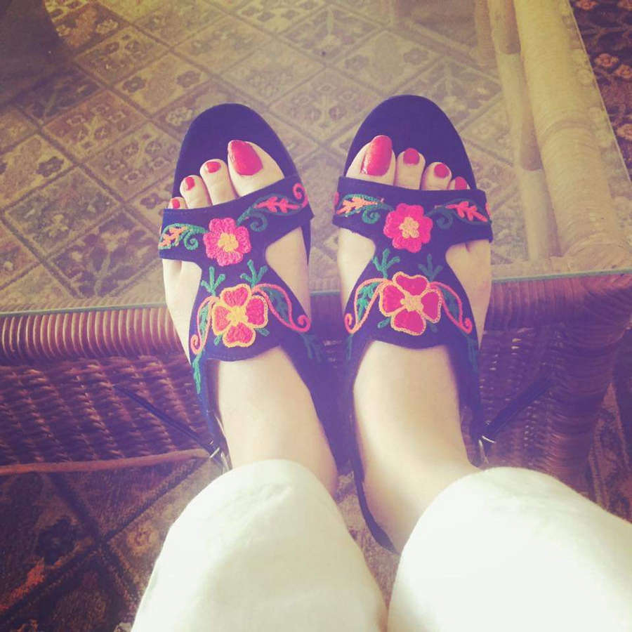 Hina Altaf Feet
