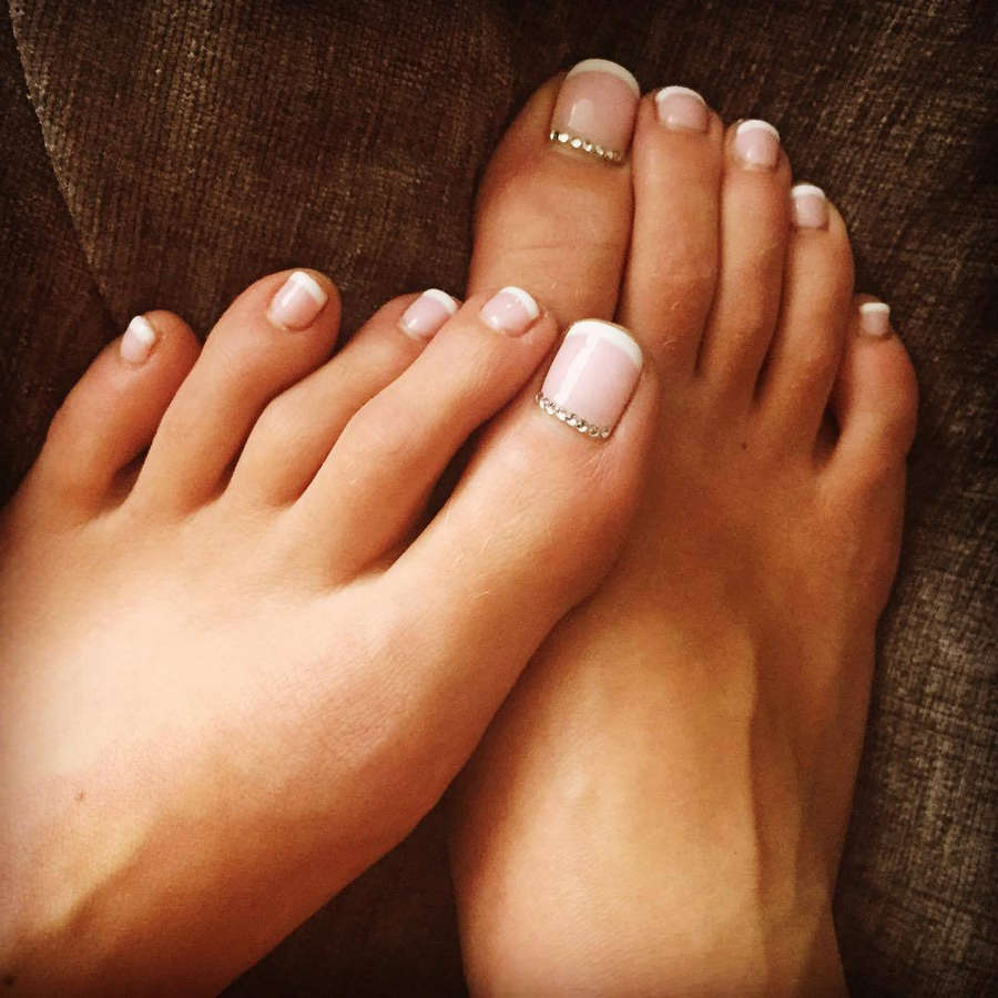Natasha Lloyd Feet