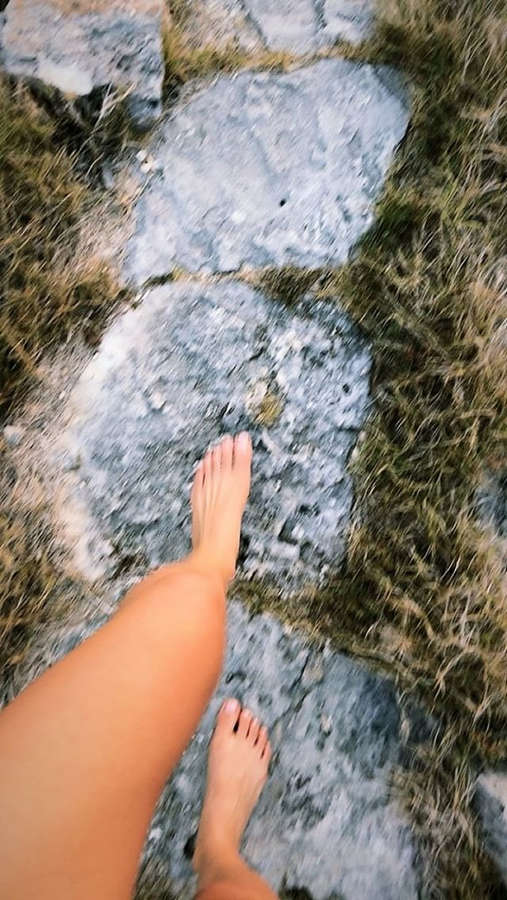 Georgia Fowler Feet