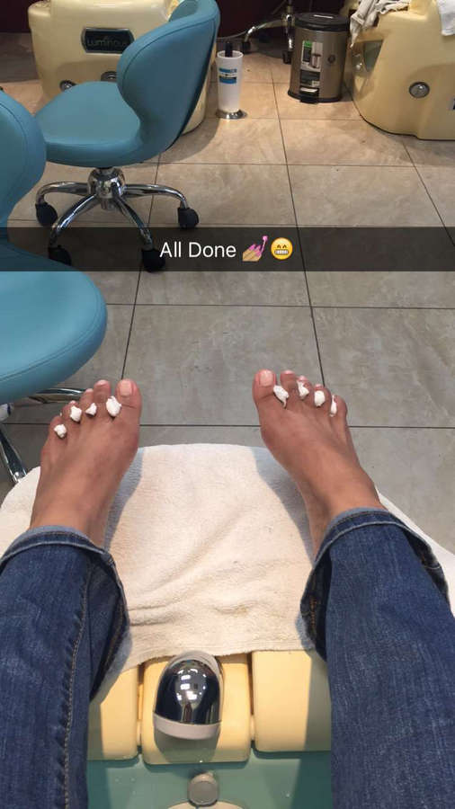 Alisa Reyes Feet