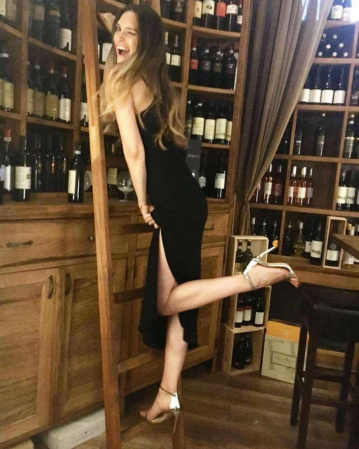 Veronika Husarova Feet