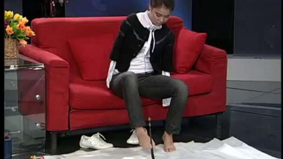 Qingyao Lei Feet