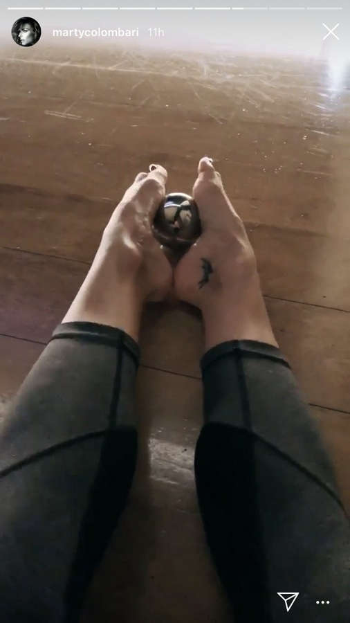 Martina Colombari Feet