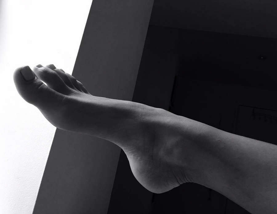 Nadezhda Tolokonnikova Feet