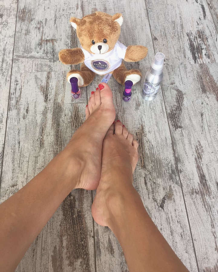 Erika Marconi Feet
