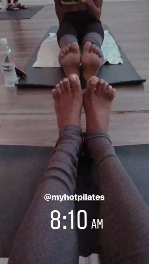 Danielle Acoff Feet