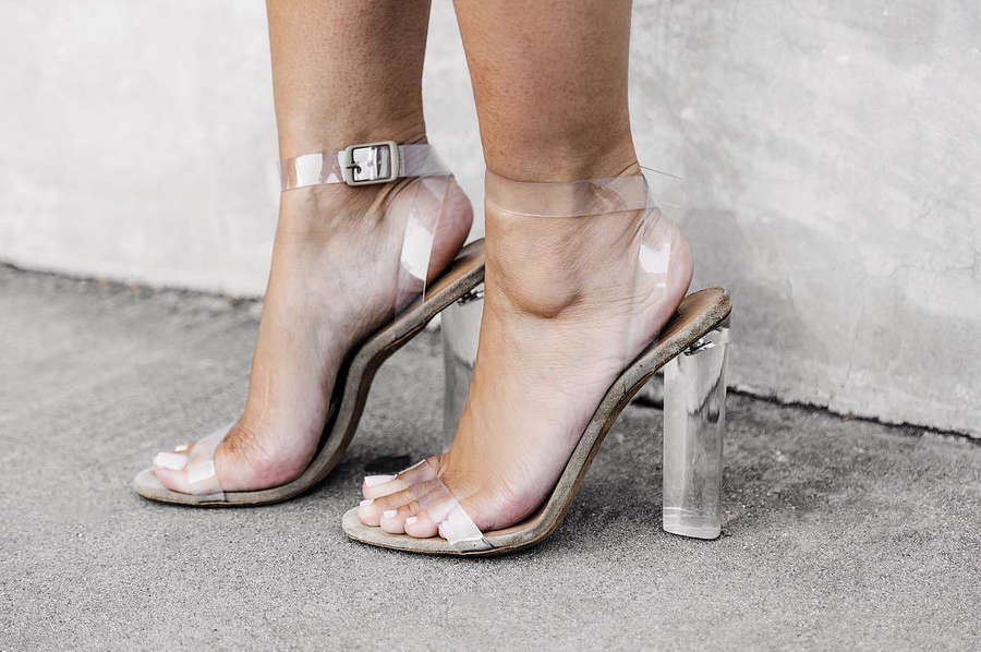 Marianna Hewitt Feet