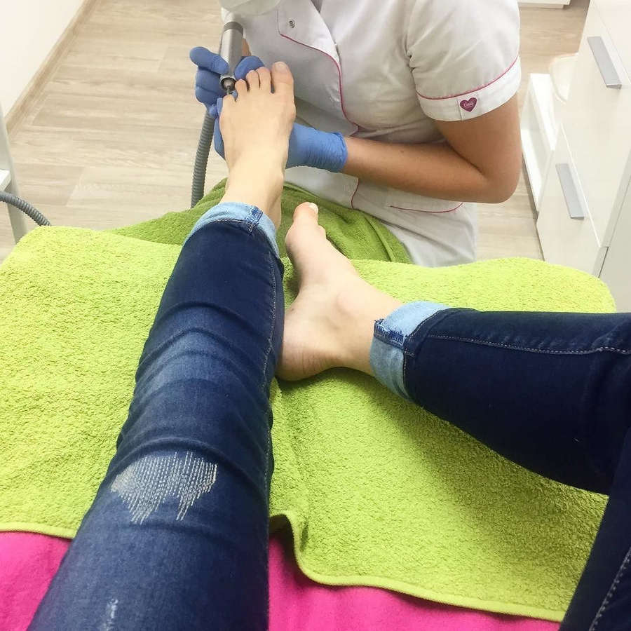 Andrea Veresova Feet