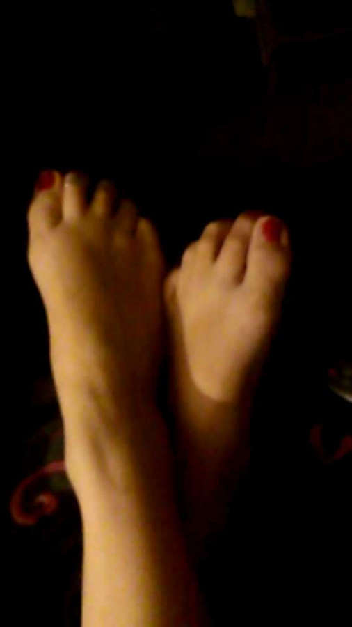 Brittany Cherry Feet
