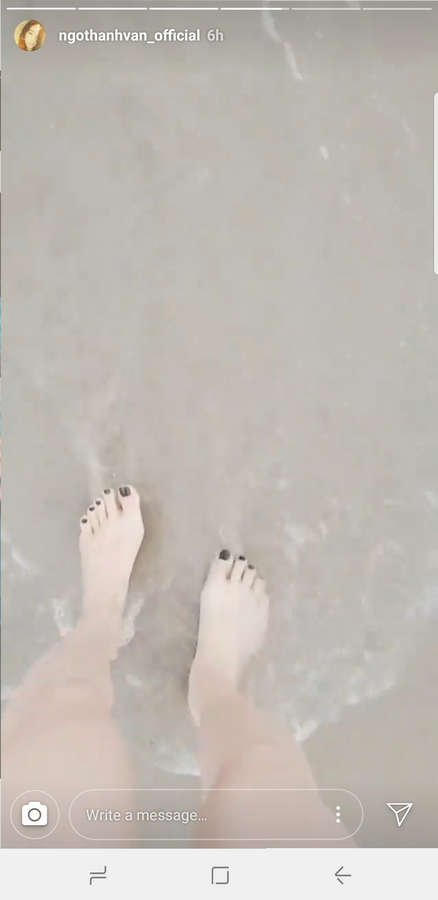 Veronica Ngo Feet