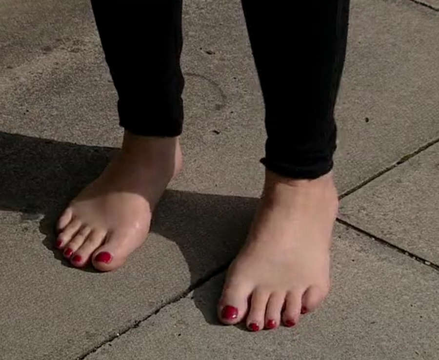 Alison King Feet