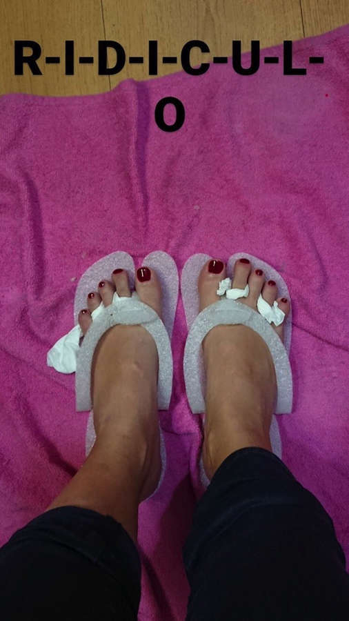 Ana Guiomar Feet
