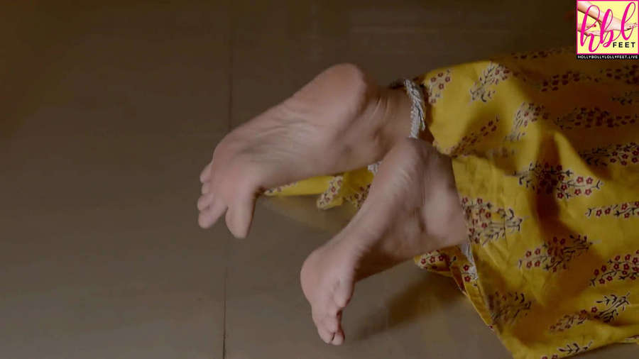 Surbhi Jyoti Feet