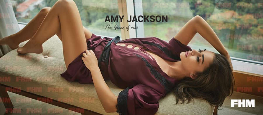 Amy Jackson Feet