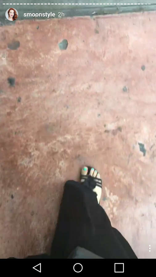 Simone Simons Feet
