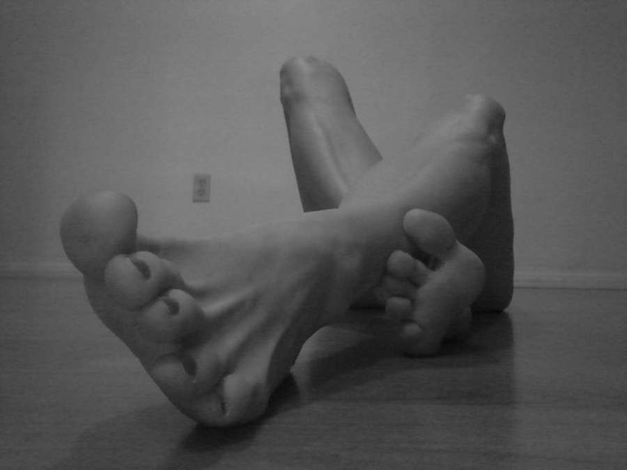 Veronika Hadrava Feet