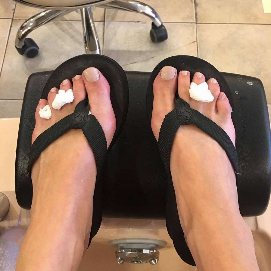 Melanie Notkin Feet