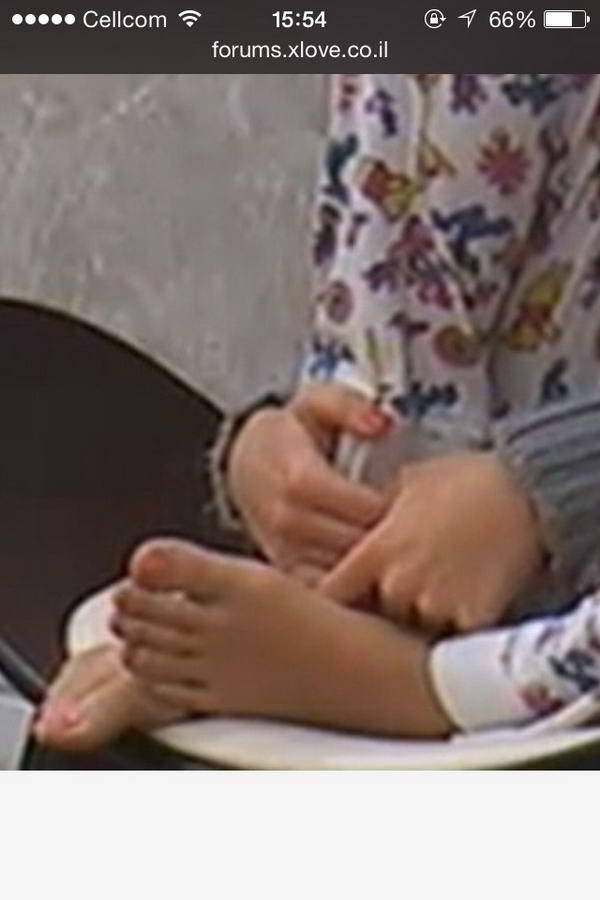 Yana Yossef Feet