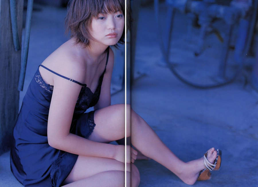 Yumi Egawa Feet
