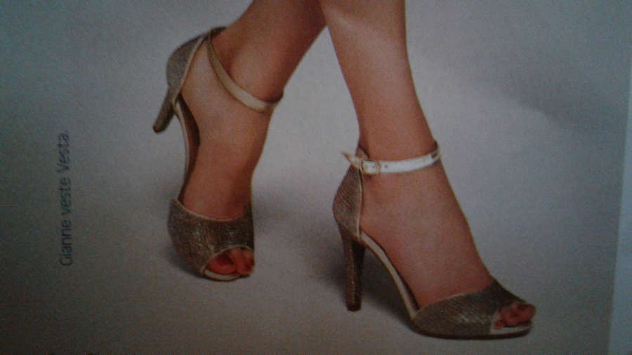 Gianne Albertoni Feet